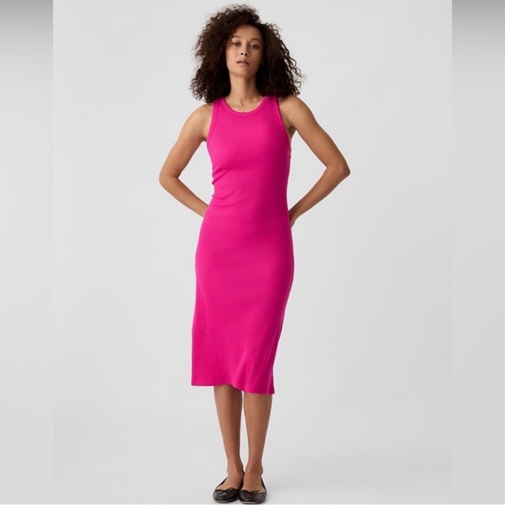 NWOT Pink Ribbed Midi